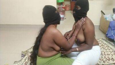 Indian Tamil Lesbian Aunty With Audio - hclips - India
