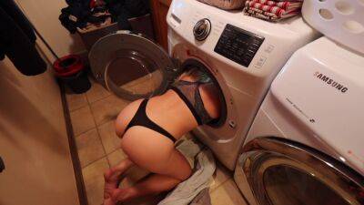 Bailey Brewer Gets Stuck In The Washing Machine And Step Bro Is There To Help - hclips