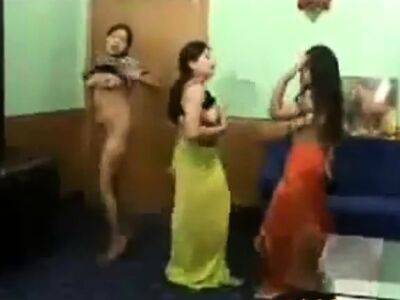 3 girls dancing and getting naked - drtuber - India