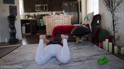Aurora Willows, Behind The Scenes Yoga Workout In White Yoga Pants And Bare Feet, No Panties - hclips