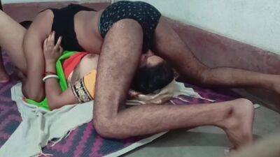 Cheating Indian Housewife Sucking Her Boyfriend’s Cock In 69 Position Before Fucking - hclips - India