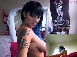 Big boob brunette masturbates on webcam - drtuber