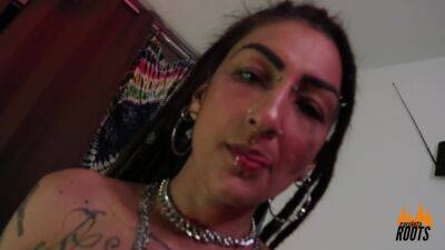 Smoking And Showing Off Very Horny Naughty With Caroleta Roots - hclips
