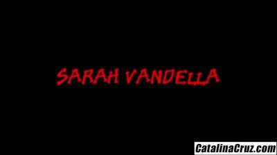 LICENSED TO BLOW - Sarah Vandella Deepthroats Billy Glide's Dick - hotmovs.com