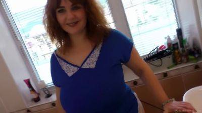 Fat-assed Busty Milf Gets The Bathroom - hclips
