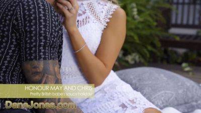 Chris Diamond - Honour May - Honour May's romantic outdoor sexcapade ends with a hot creampie - sexu.com - Britain