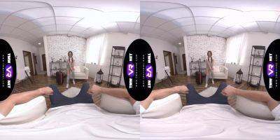 Jenny Fer takes a deep dicking in virtual reality & begs for more! - sexu.com - Russia