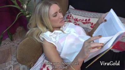 Petite 18yo Blonde Loses Her Virginity First Sex - Jessi Gold And Vira Gold - upornia