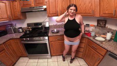 Stepmom Gets It In The Kitchen From Her Stepson After The Divorce - upornia - Usa