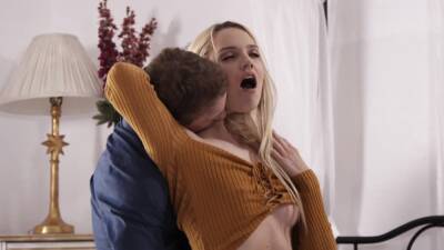 Kenna James - Strong dick makes blonde wife happy and intriguing - xbabe.com