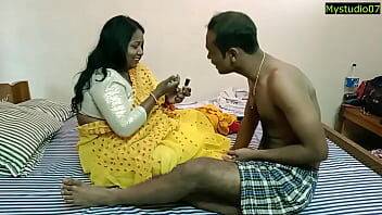 Indian Devar bhabhi hot sex at home! with clear dirty talking - xvideos.com - India
